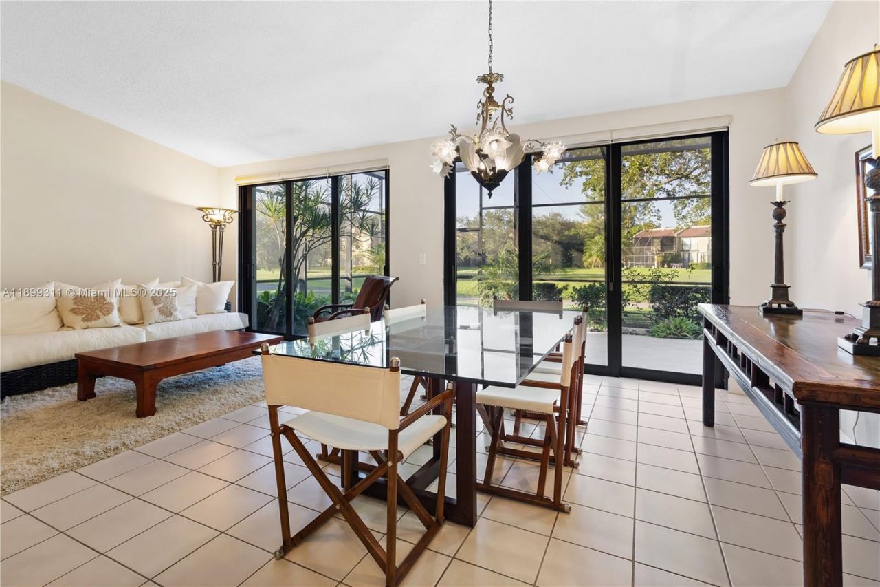 3709 Alcantara Ave, Unit A-83, Doral, FL 33178 Photo