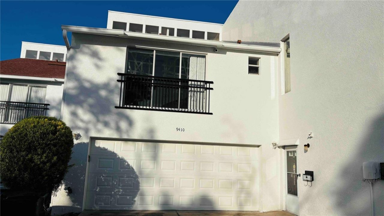 9410 Citrus Glen Place, Tampa, FL 33618 Main Photo