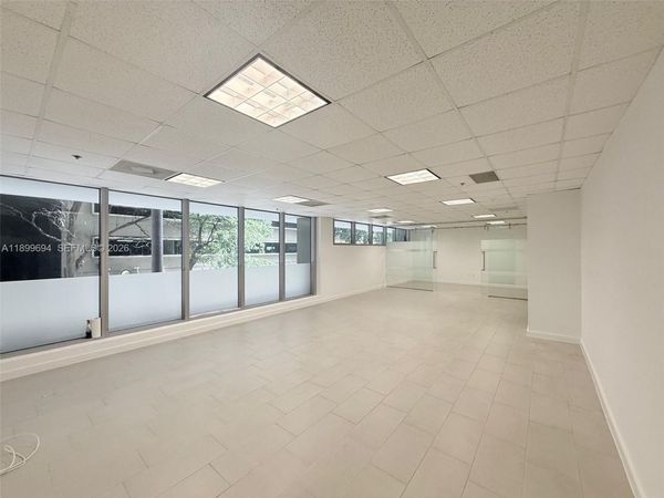 150 SE 2nd Ave, Unit 208, Miami, FL 33131