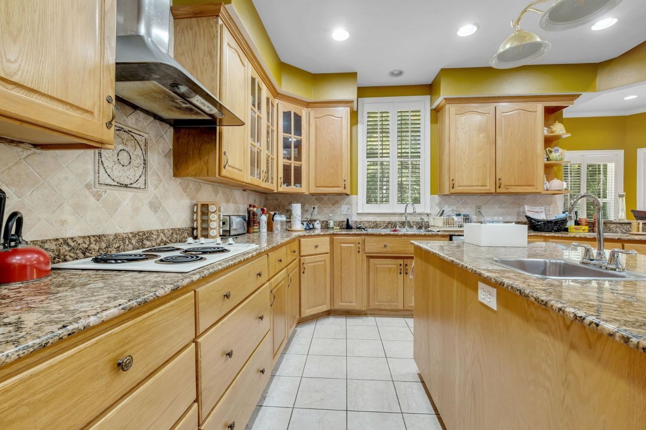 6452 Mary Lake Court, Tallahassee, FL 32311 Photo