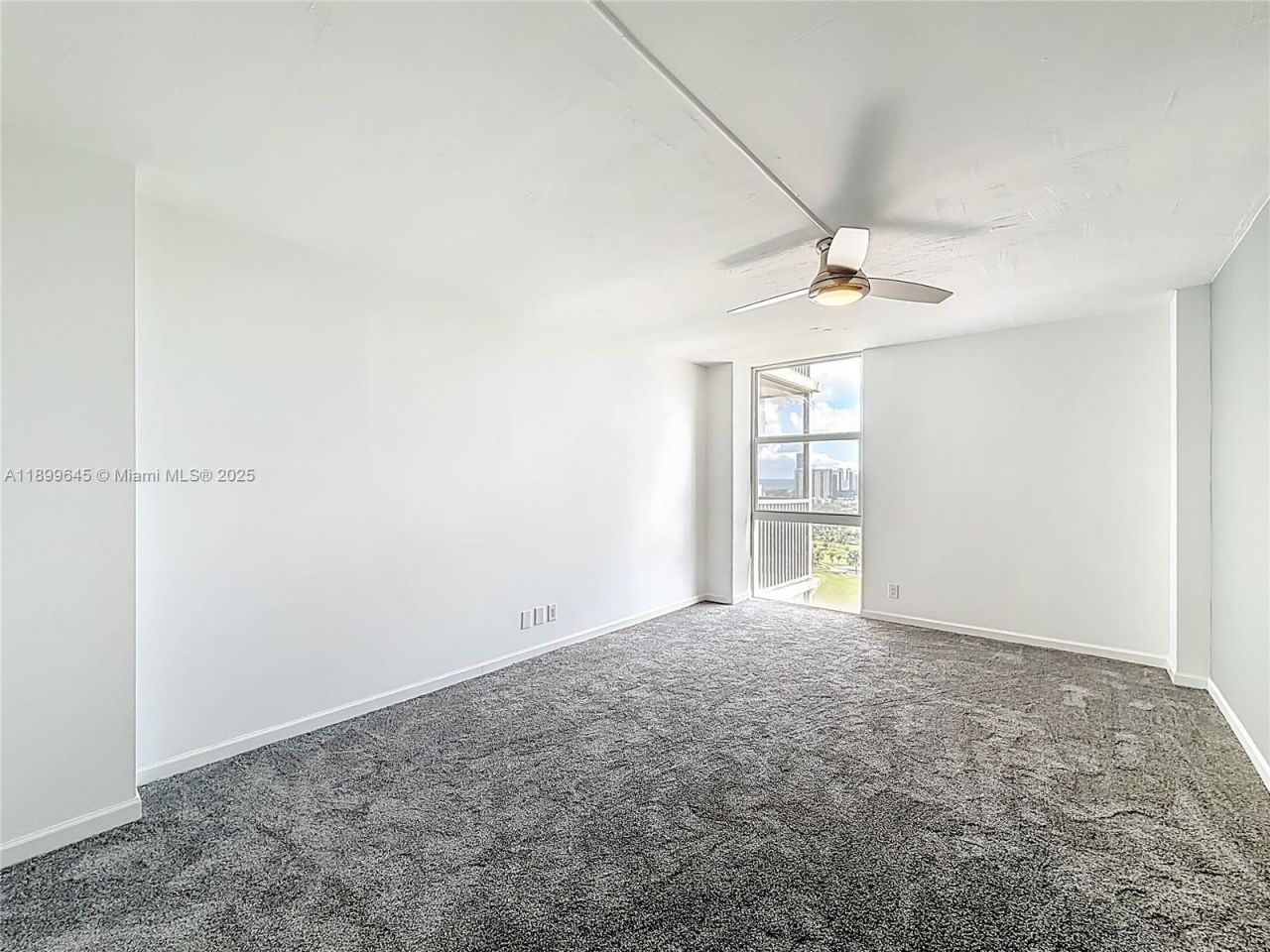 20301 W Country Club Dr, Unit 2428, Aventura, FL 33180 Photo