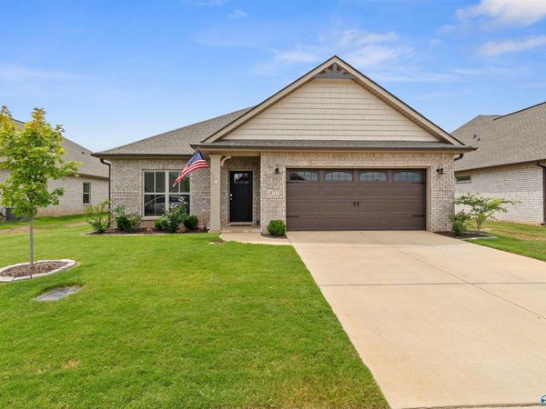 14717 Greenleaf Drive, Athens, AL 35613