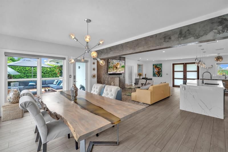 2212 NE 32nd Avenue, Fort Lauderdale, FL 33305 Photo