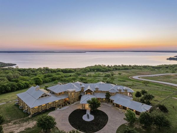 1180 McReynolds Road, Sanger, TX 76266