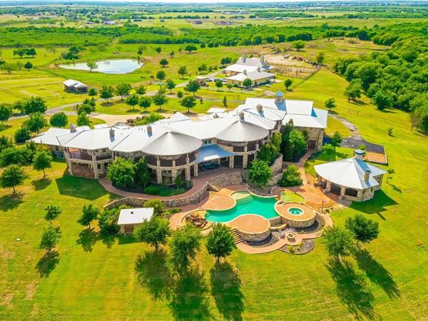 1180 McReynolds Road, Sanger, TX 76266