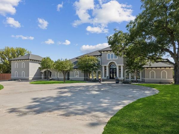 351 S White Chapel Boulevard, Southlake, TX 76092