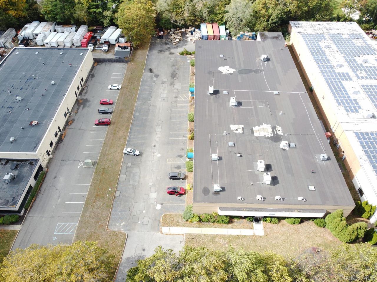 200 Knickerbocker Avenue, Bohemia, NY 11716 Main Photo