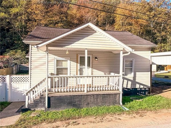 1677 Copperas Fork Road, Holden, WV 25625