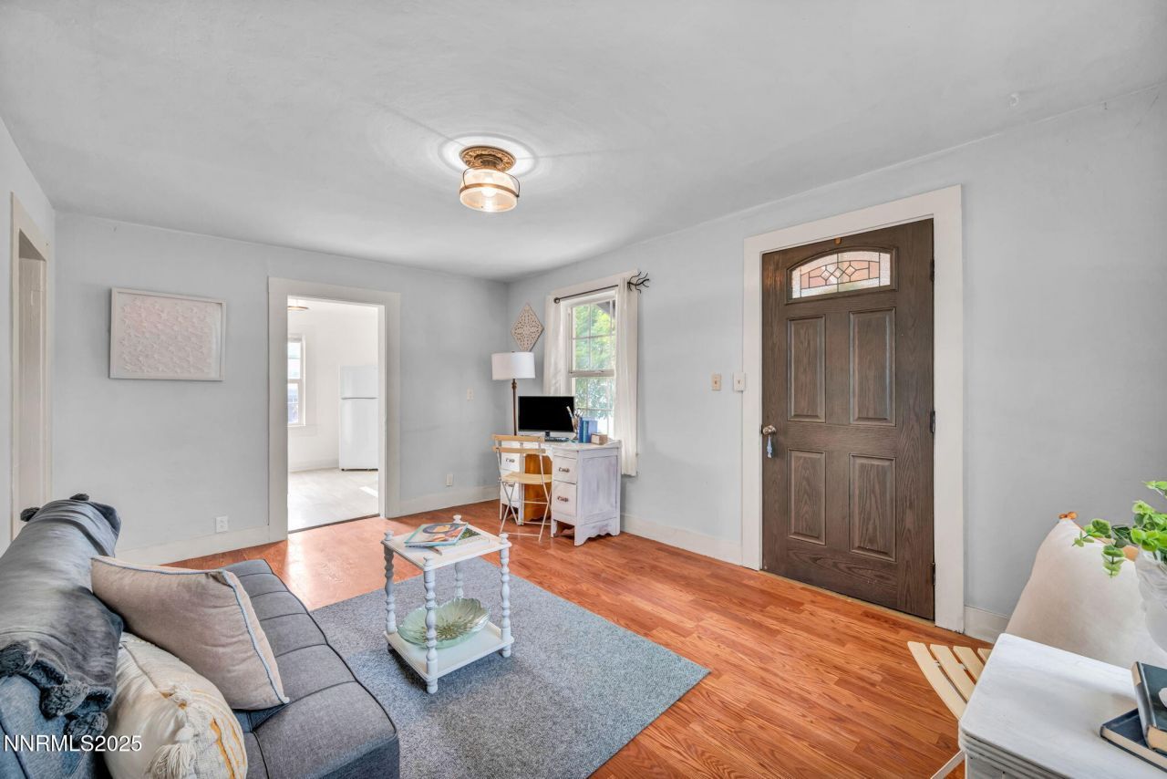 240 S Center Street, Yerington, NV 89447 Photo