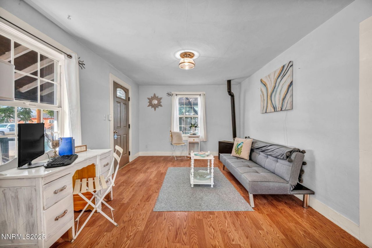 240 S Center Street, Yerington, NV 89447 Photo