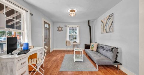 240 S Center Street, Yerington, NV 89447 Photo