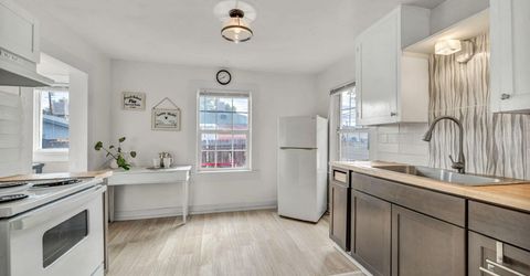 240 S Center Street, Yerington, NV 89447 Photo