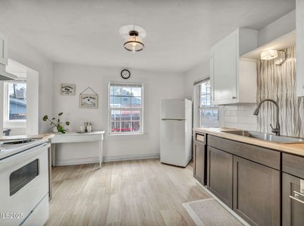 240 S Center Street, Yerington, NV 89447 Photo