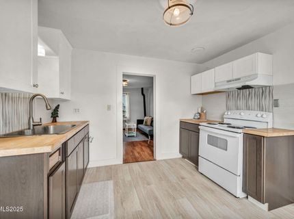 240 S Center Street, Yerington, NV 89447 Photo