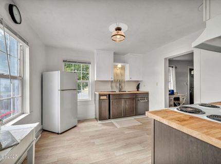 240 S Center Street, Yerington, NV 89447 Photo