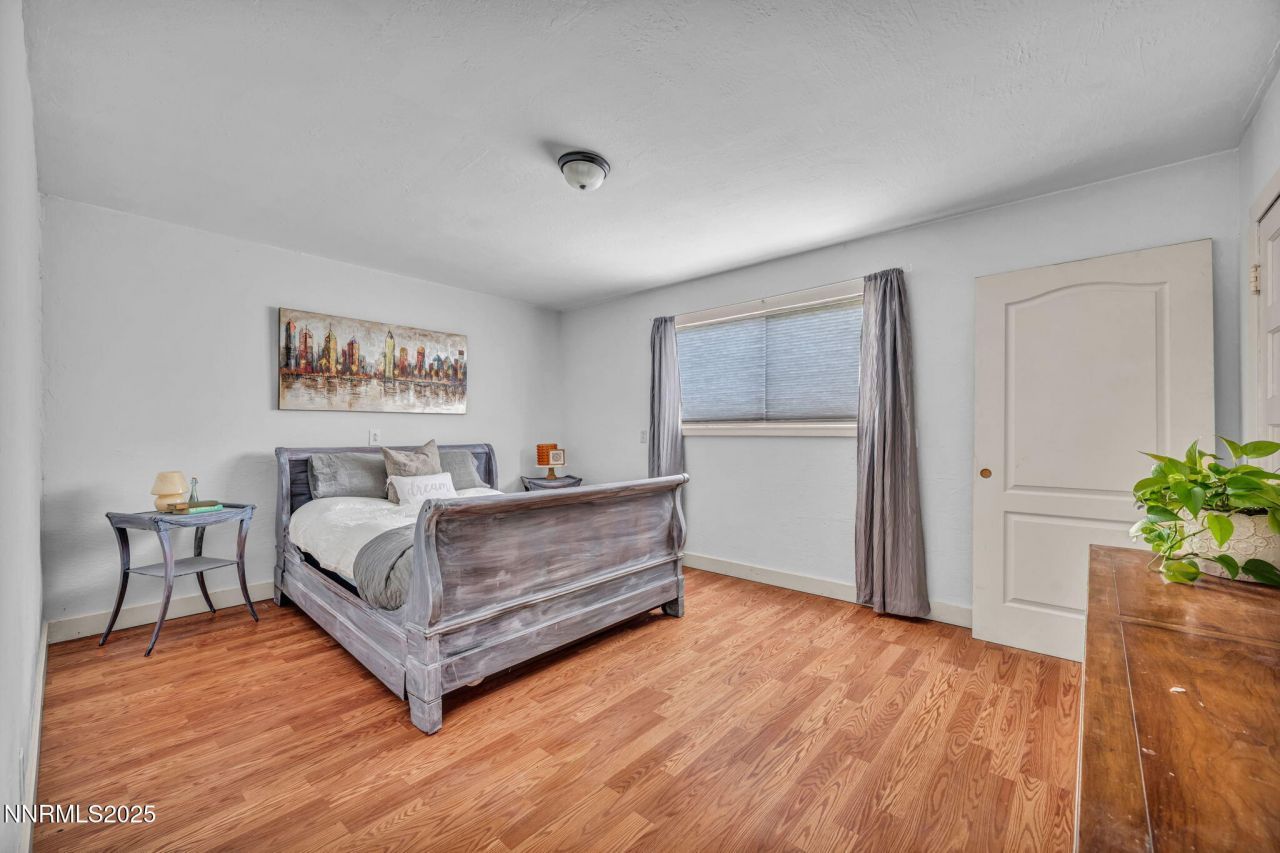 240 S Center Street, Yerington, NV 89447 Photo