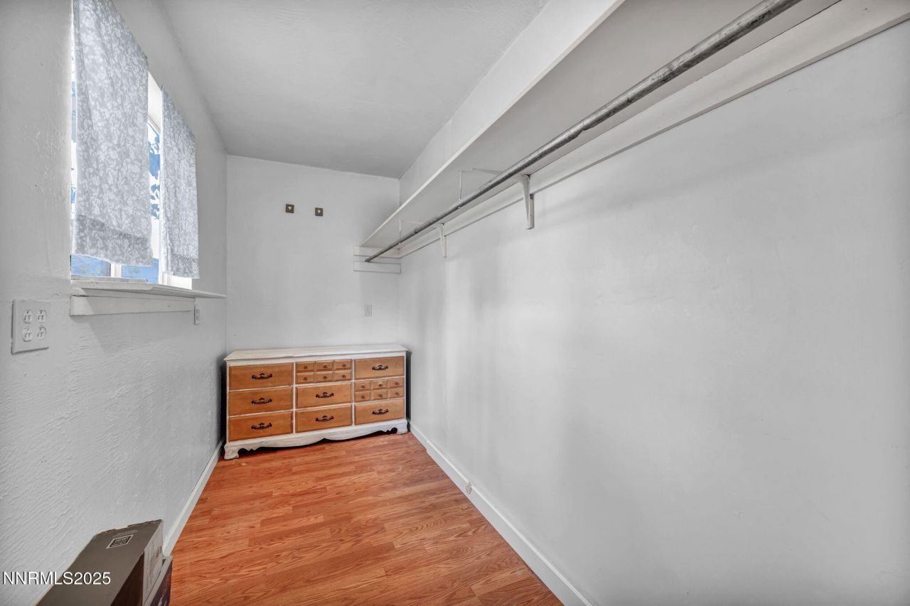 240 S Center Street, Yerington, NV 89447 Photo