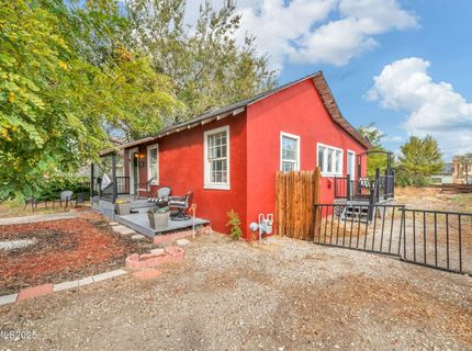 240 S Center Street, Yerington, NV 89447 Photo