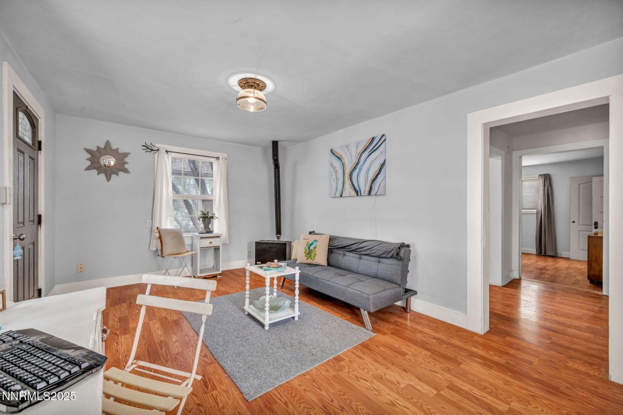 240 S Center Street, Yerington, NV 89447 Photo