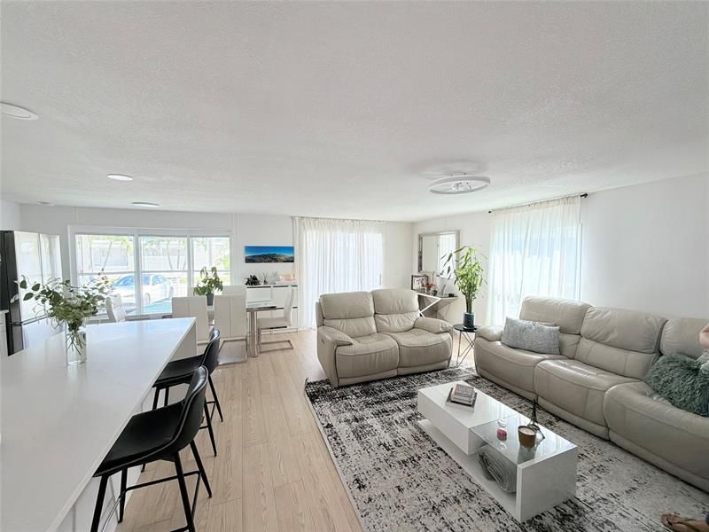 5221 SW 25th Avenue, Fort Lauderdale, FL 33312 Photo