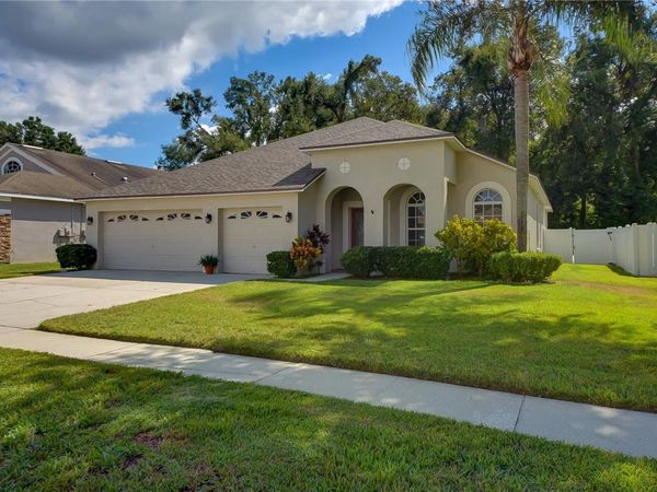 2823 WINDCREST OAKS COURT, VALRICO, FL 33594