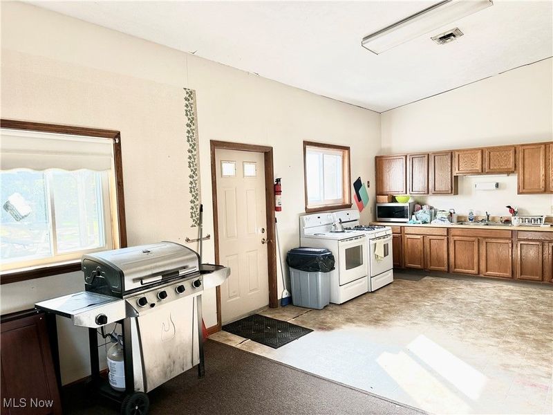 6719 State Route 225, Ravenna, OH 44266 Photo 12