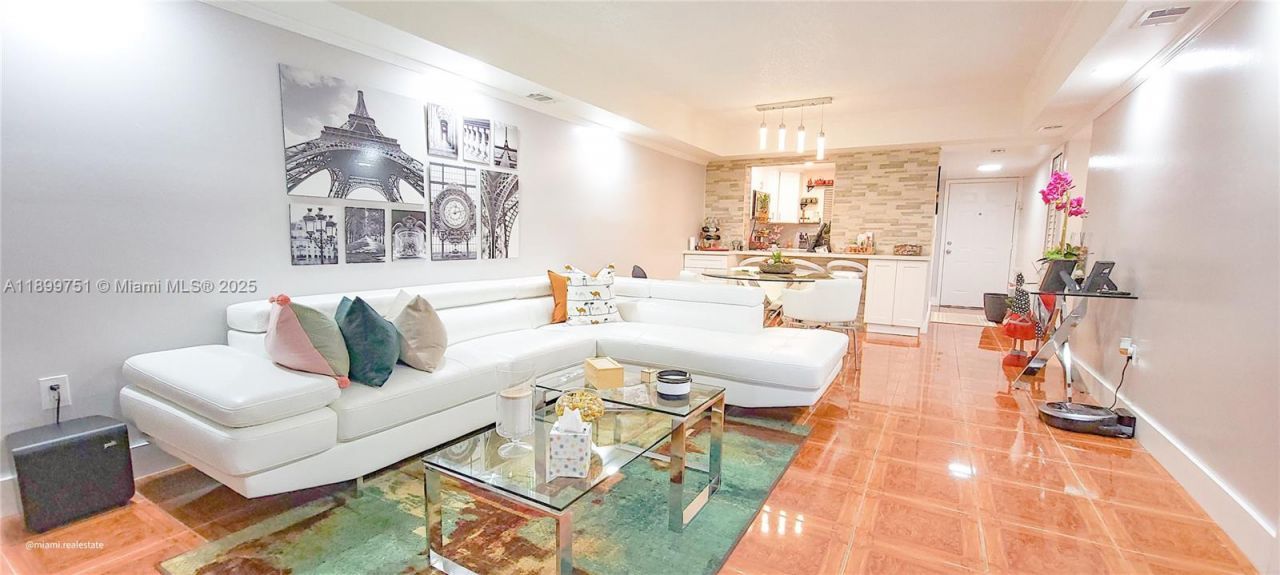 1080 Del Lago Cir, Unit 201, Sunrise, FL 33313 Photo