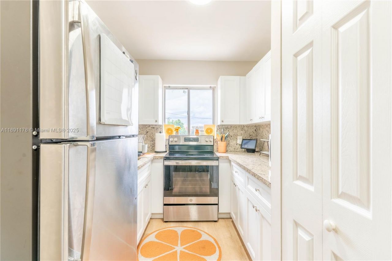 2921 SW 10th St, Unit 26, Miami, FL 33135 Photo