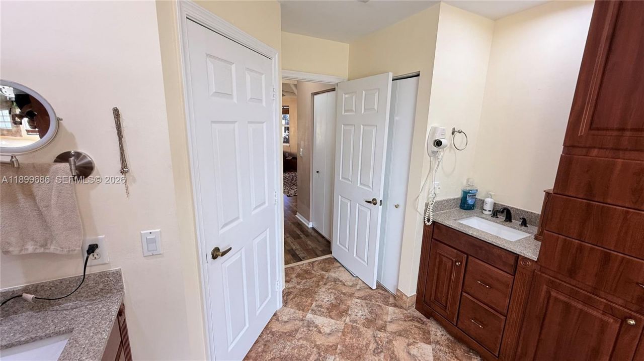 2271 NW 159th Ave, Pembroke Pines, FL 33028 Photo