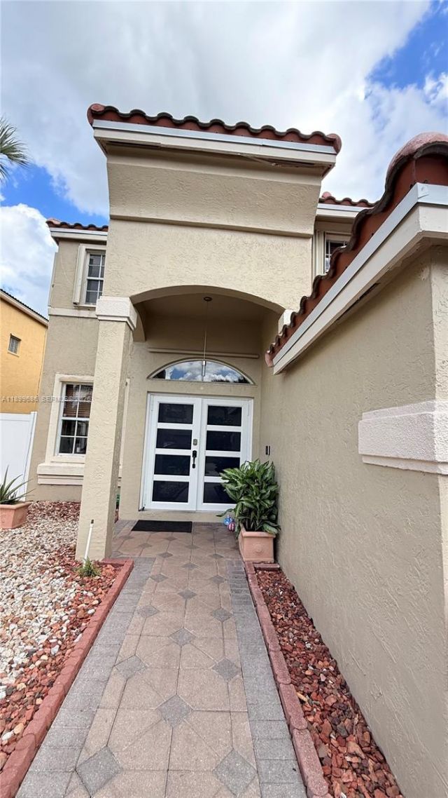 2271 NW 159th Ave, Pembroke Pines, FL 33028 Photo