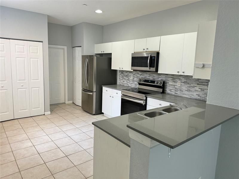 4219 SE Vineyard, Unit 4219, Weston, FL 33332 Photo