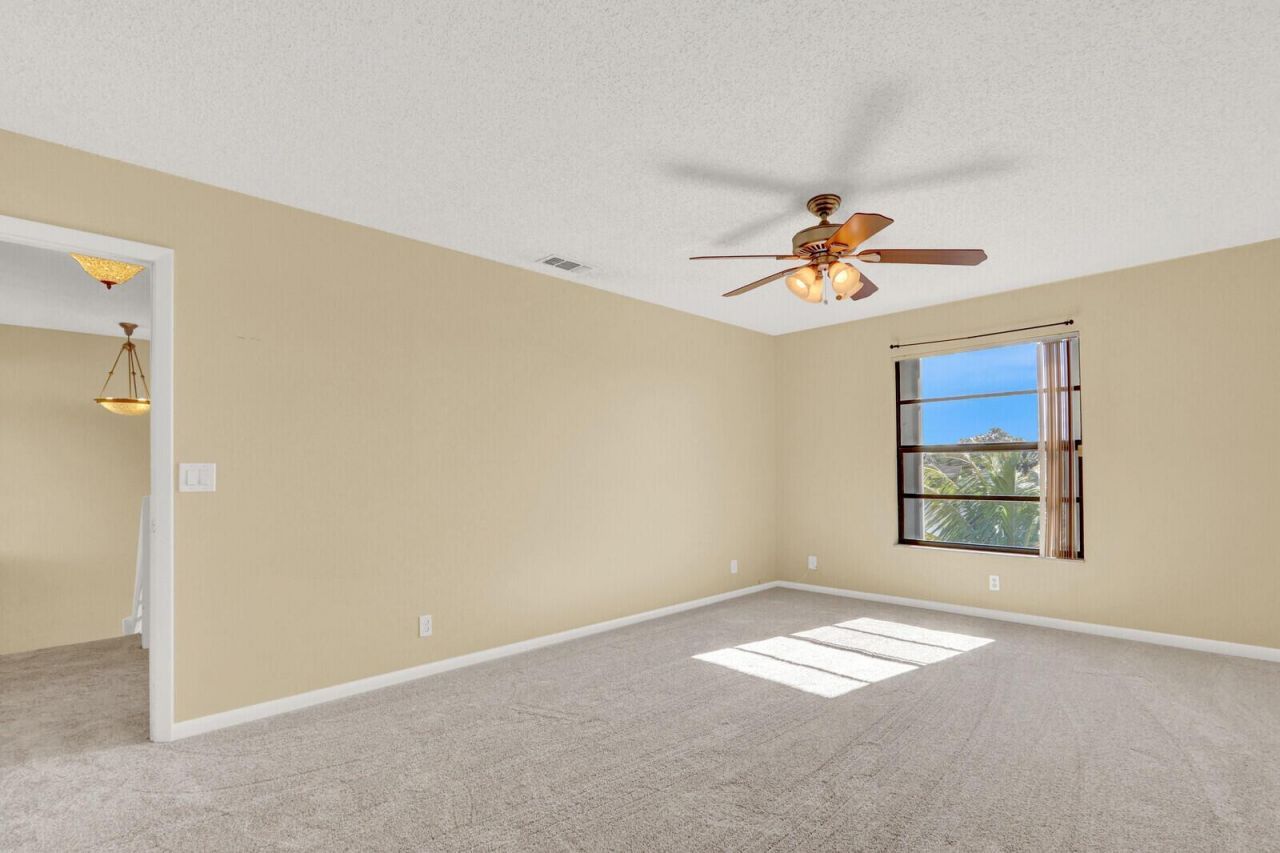 703 Stonewood Court, Unit 16b, Jupiter, FL 33458 Photo