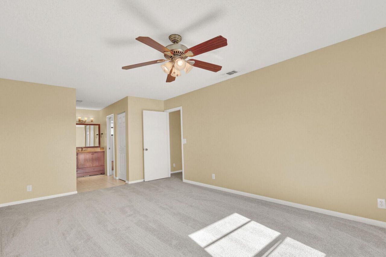 703 Stonewood Court, Unit 16b, Jupiter, FL 33458 Photo