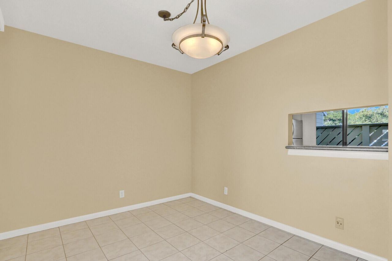 703 Stonewood Court, Unit 16b, Jupiter, FL 33458 Photo