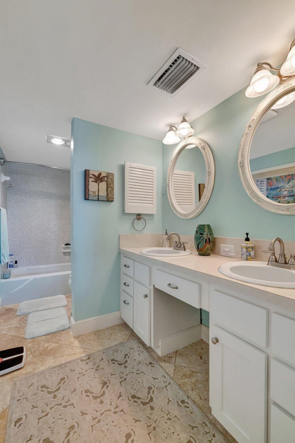 1555 NE Ocean Boulevard, Unit 402, Stuart, FL 34996 Photo