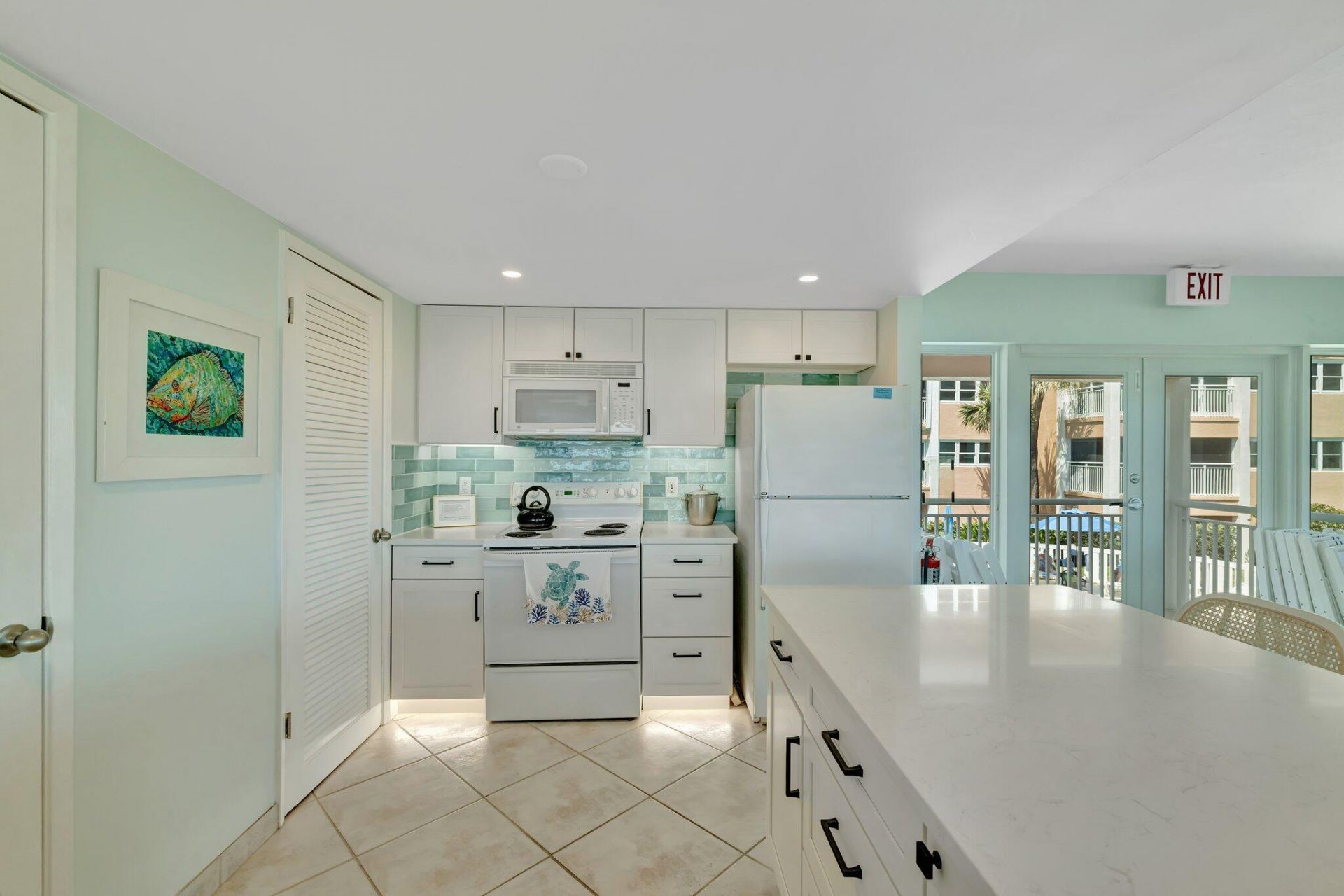 1555 NE Ocean Boulevard, Unit 402, Stuart, FL 34996 Photo