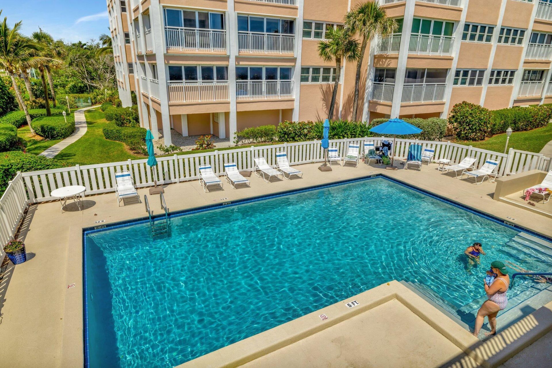 1555 NE Ocean Boulevard, Unit 402, Stuart, FL 34996 Photo