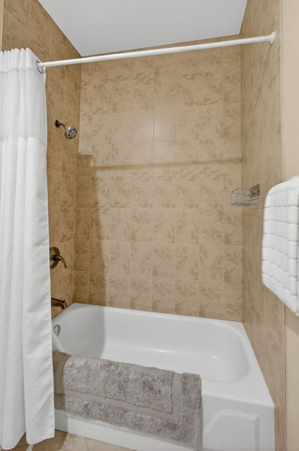 8400 Heritage Club Drive, West Palm Beach, FL 33412 Photo