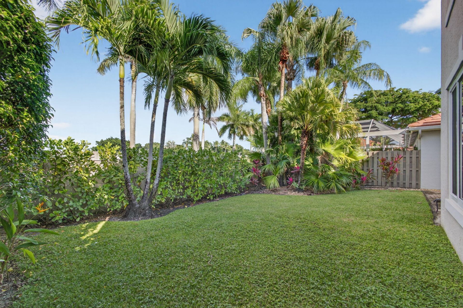 8400 Heritage Club Drive, West Palm Beach, FL 33412 Photo