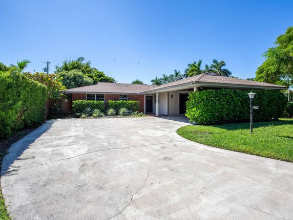 187 Auburn Drive, Lake Worth Beach, FL 33460