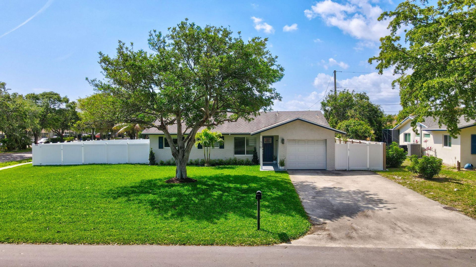 510 Kingbird Circle, Delray Beach, FL 33444 Photo