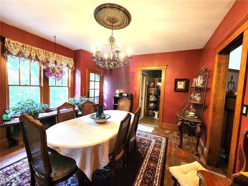 425 West Avenue, Elyria, OH 44035 Photo 16