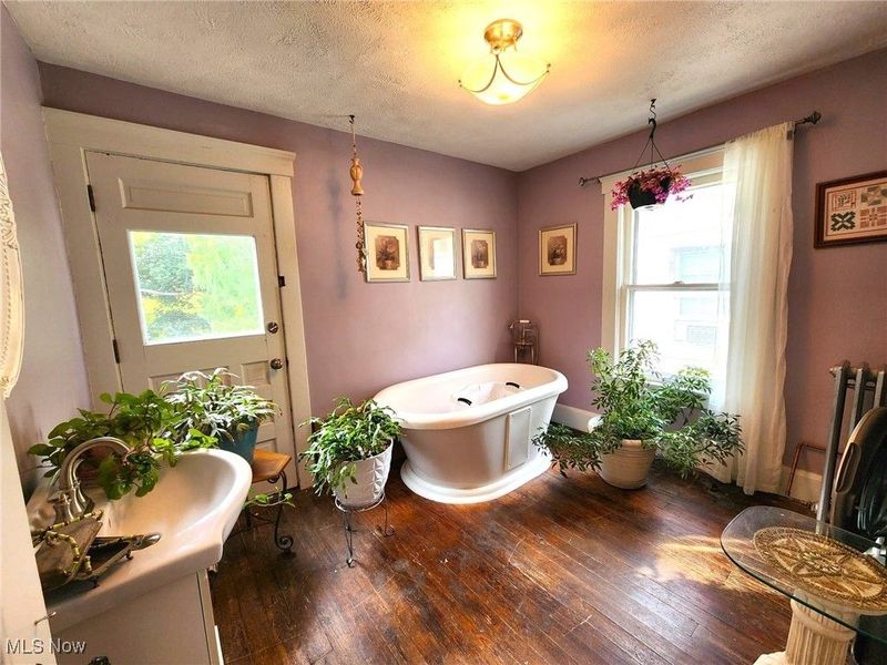 425 West Avenue, Elyria, OH 44035 Photo 29