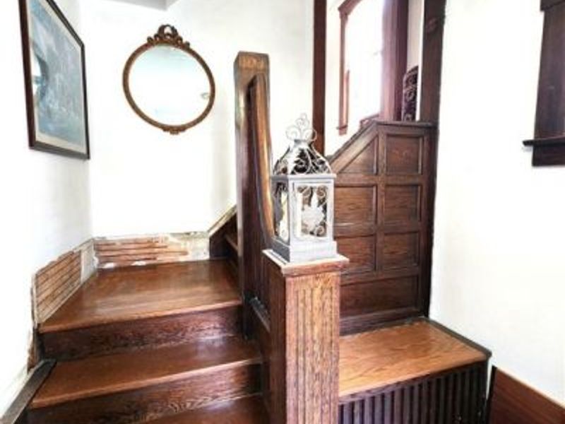 425 West Avenue, Elyria, OH 44035 Photo 5