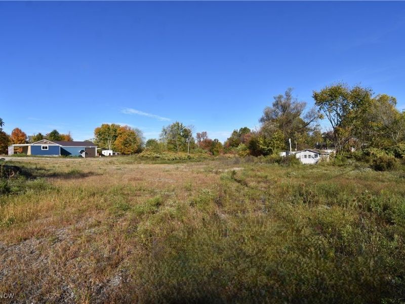 5987 Youngstown Hubbard Road, Hubbard, OH 44425 Photo 10