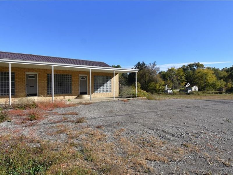 5987 Youngstown Hubbard Road, Hubbard, OH 44425 Photo 2