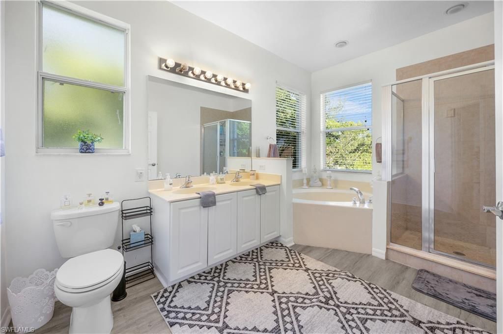 4247 Liron Ave , Unit 201, Fort Myers, FL 33916 Photo