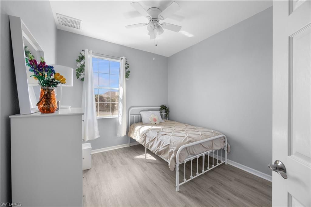 4247 Liron Ave , Unit 201, Fort Myers, FL 33916 Photo