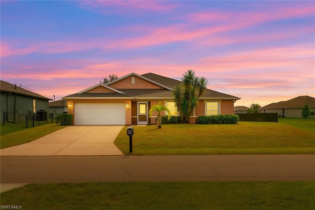 424 NW 14th St, Cape Coral, FL 33993 Photo