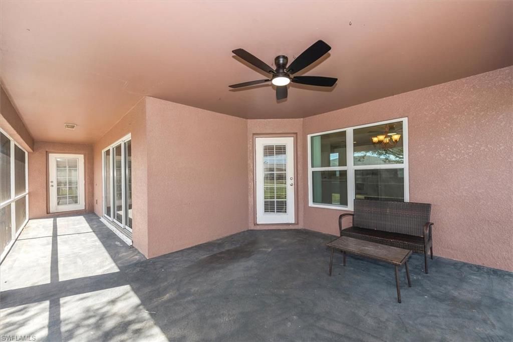 424 NW 14th St, Cape Coral, FL 33993 Photo